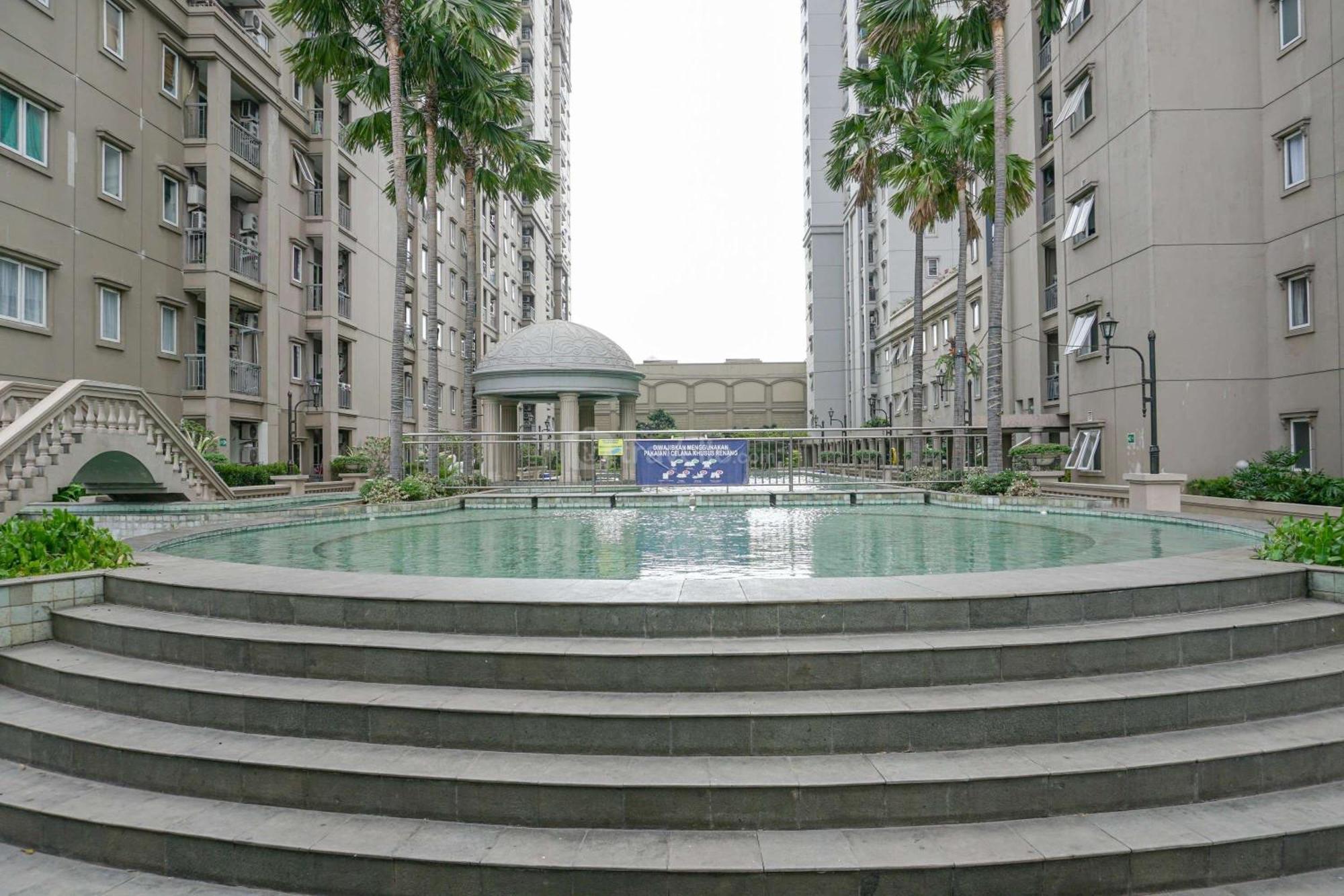 Comfortable * Jakarta